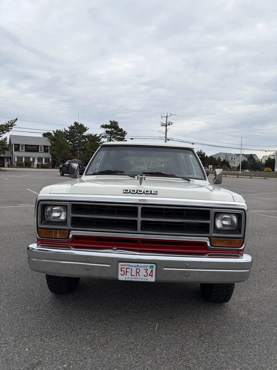 1986 Dodge Ramcharger - Image 14 of 31