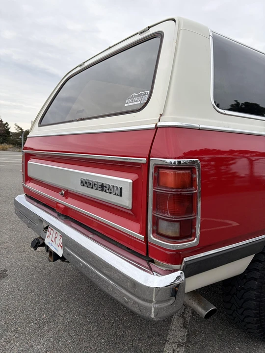 1986 Dodge Ramcharger - Image 18 of 31
