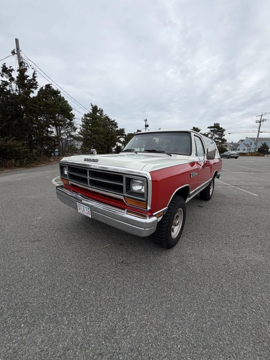 1986 Dodge Ramcharger - Image 2 of 31