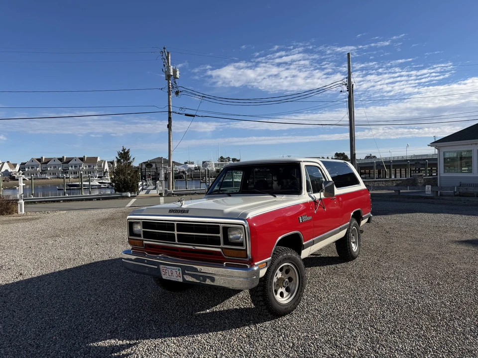 1986 Dodge Ramcharger - Image 3 of 31