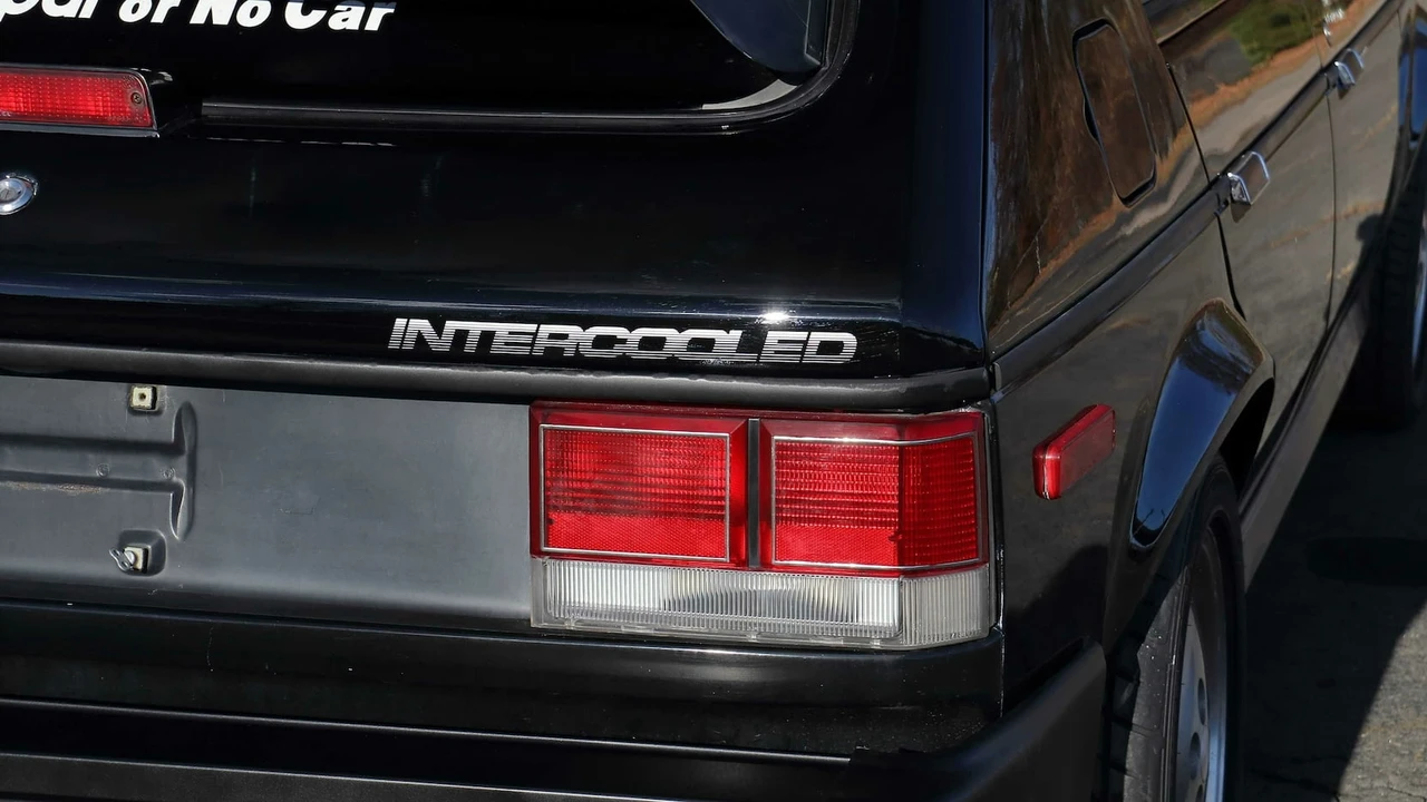 1986 Dodge Shelby GLH-S - Image 25 of 26