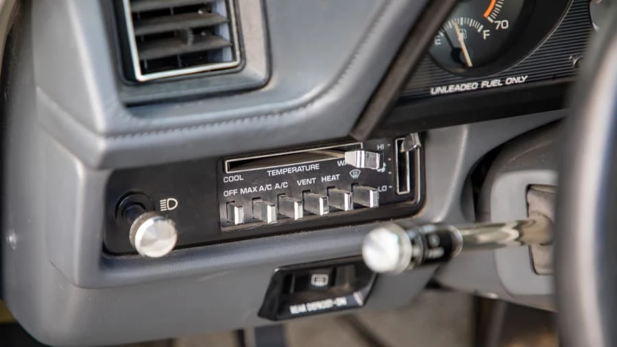 1986 Dodge Shelby GLH-S - Image 16 of 20