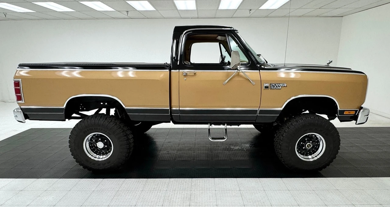 1986 Dodge Ram 1st Gen - Image 6 of 12