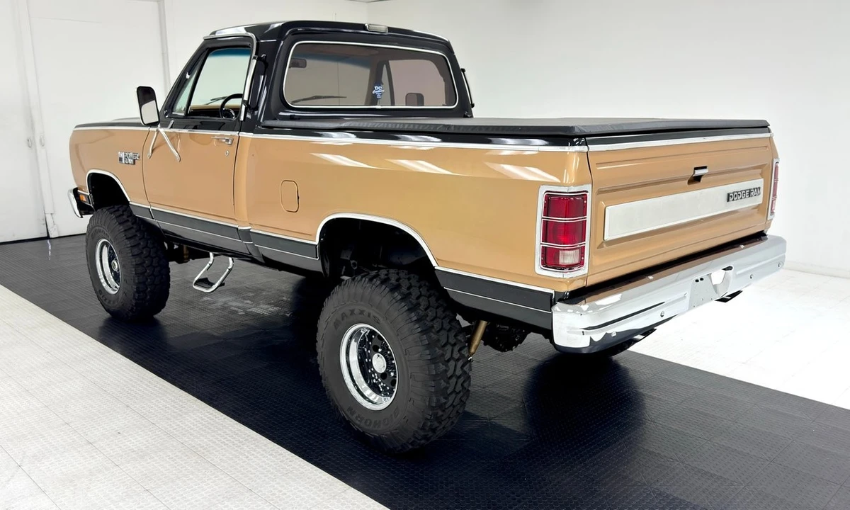 1986 Dodge Ram 1st Gen - Image 3 of 12
