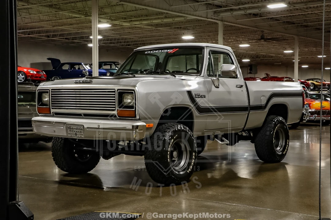1986 Dodge D Series - Image 4 of 31