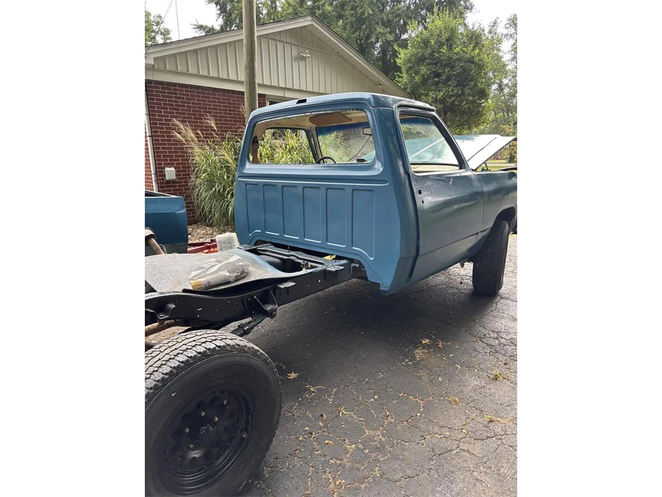 1986 Dodge D Series - Image 9 of 22
