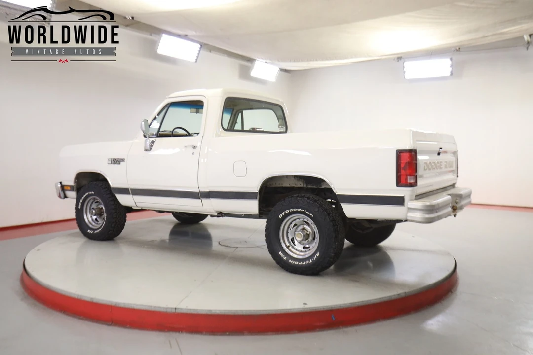 1986 Dodge Ram 1st Gen - Image 5 of 12