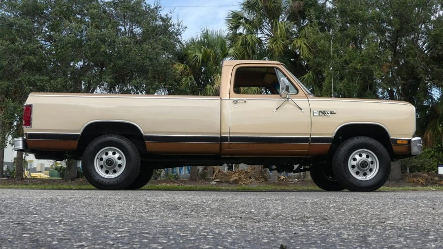 1986 Dodge Ram 1st Gen - Image 2 of 13