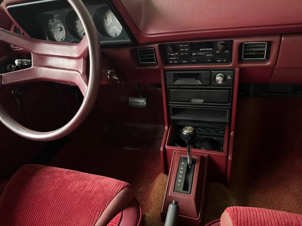 1986 Dodge Daytona - Image 9 of 9