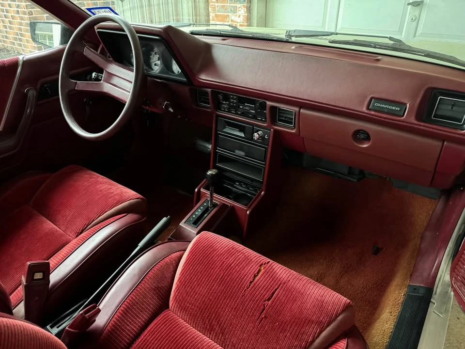 1986 Dodge Daytona - Image 6 of 9