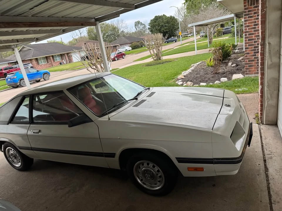 1986 Dodge Daytona - Image 2 of 9