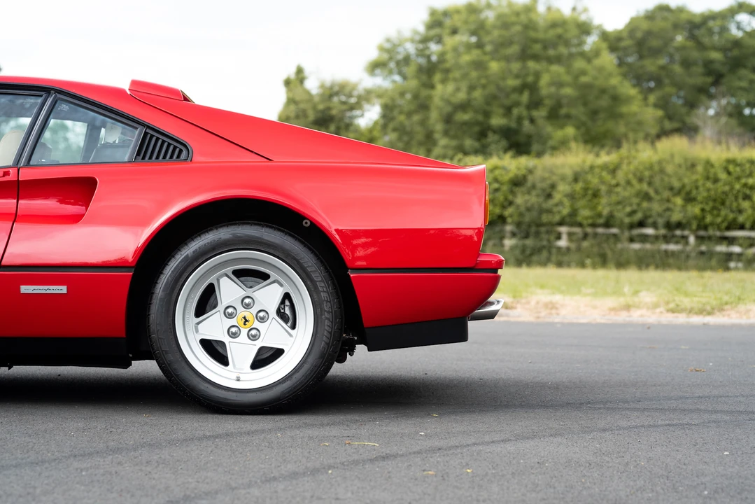 1986 Ferrari 328 GTB - Image 8 of 31