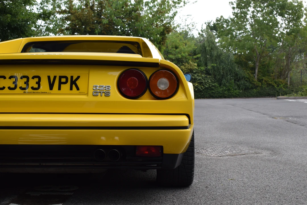 1986 Ferrari 328 GTS - Image 10 of 31