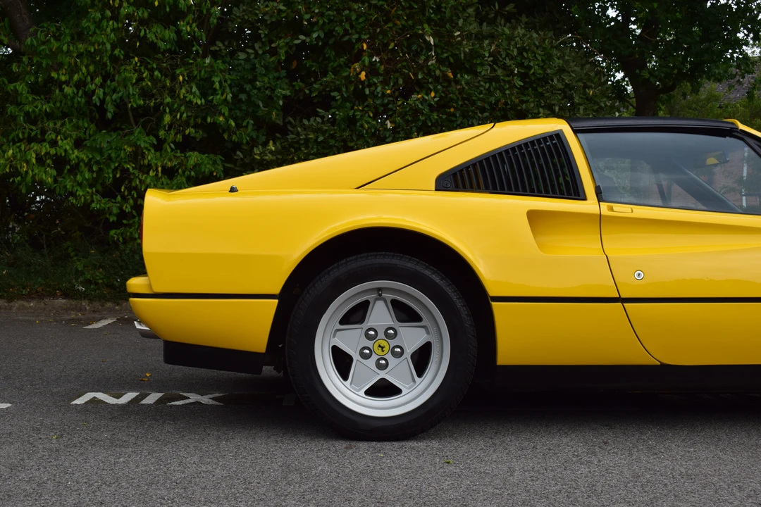 1986 Ferrari 328 GTS - Image 14 of 31