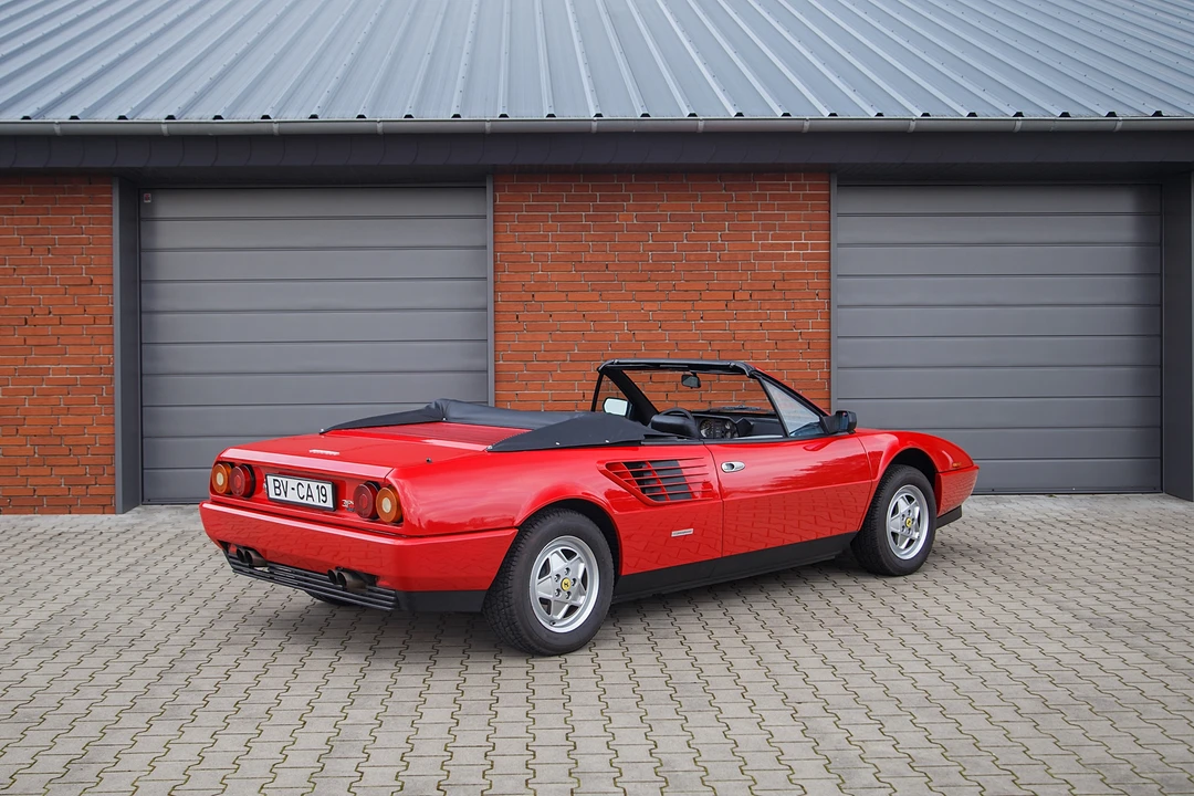 1986 Ferrari Mondial 3.2 - Image 11 of 31