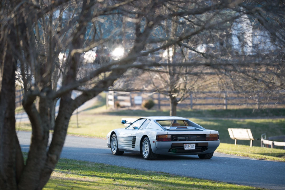 1986 Ferrari Testarossa - Image 15 of 31