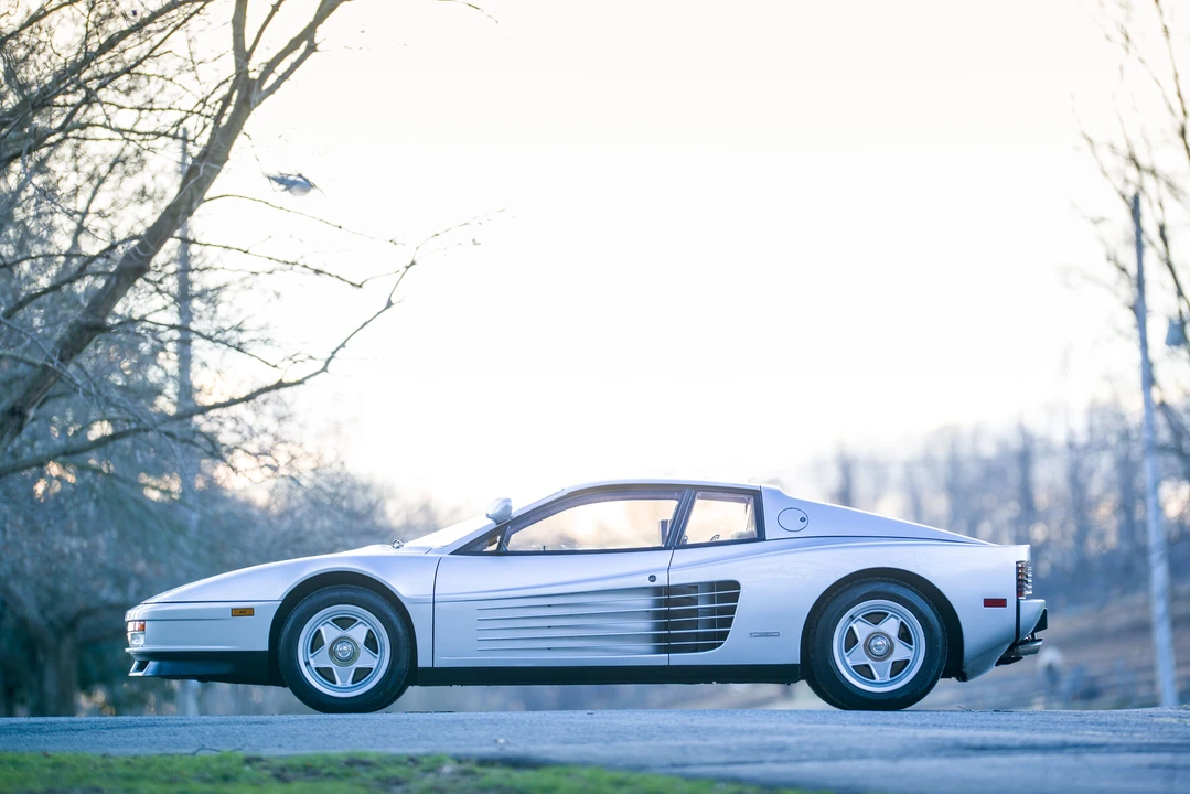1986 Ferrari Testarossa - Image 9 of 31