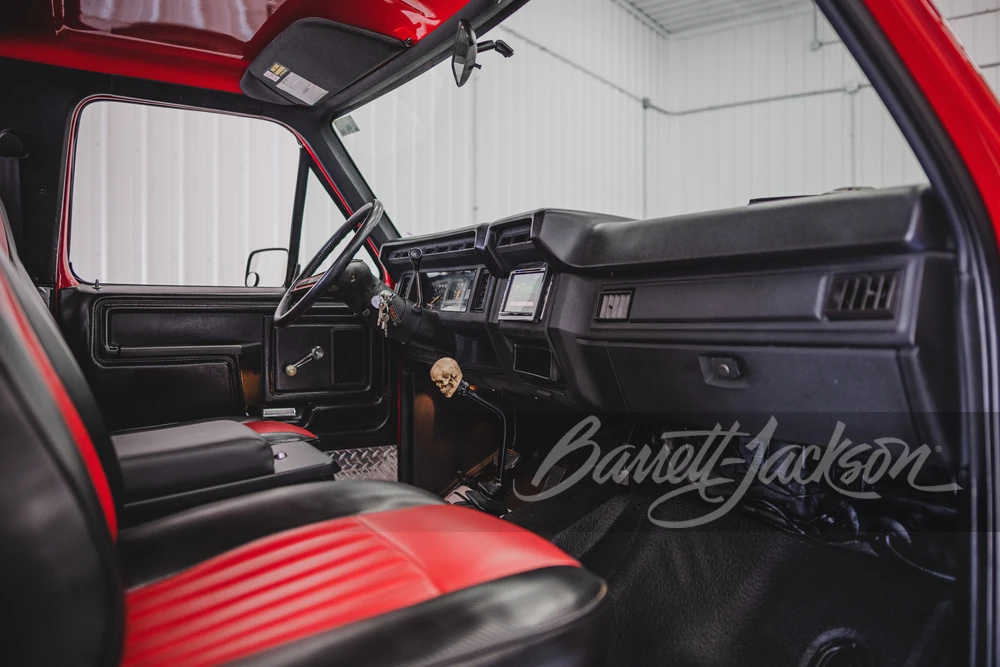 1986 Ford Bronco 3rd Gen - Image 2 of 10