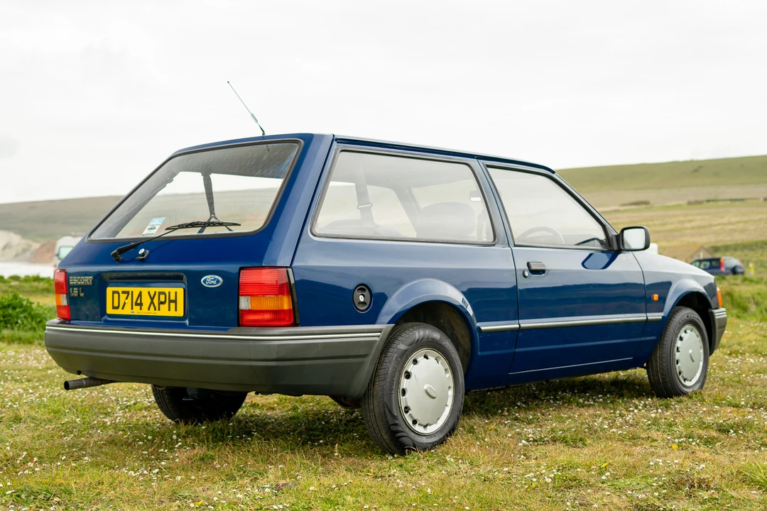 1986 Ford Escort - Image 4 of 31