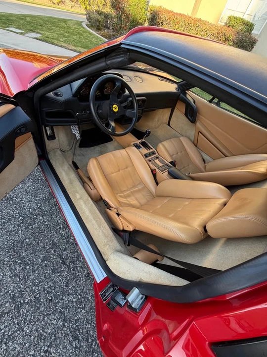 1986 Ferrari 328 - Image 5 of 14