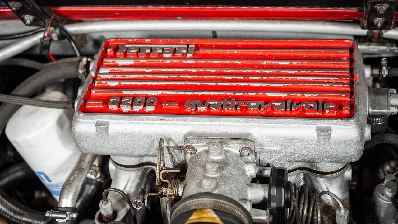 1986 Ferrari Mondial 3.2 - Image 17 of 31