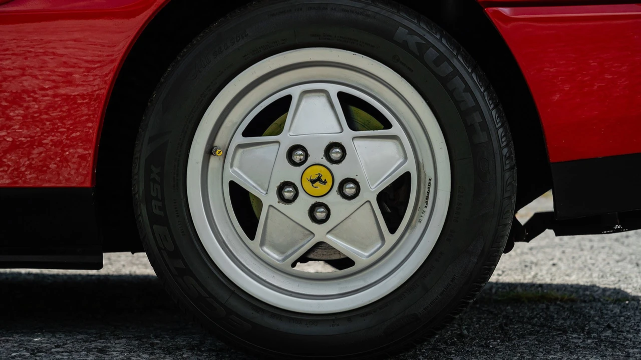 1986 Ferrari Mondial 3.2 - Image 23 of 31