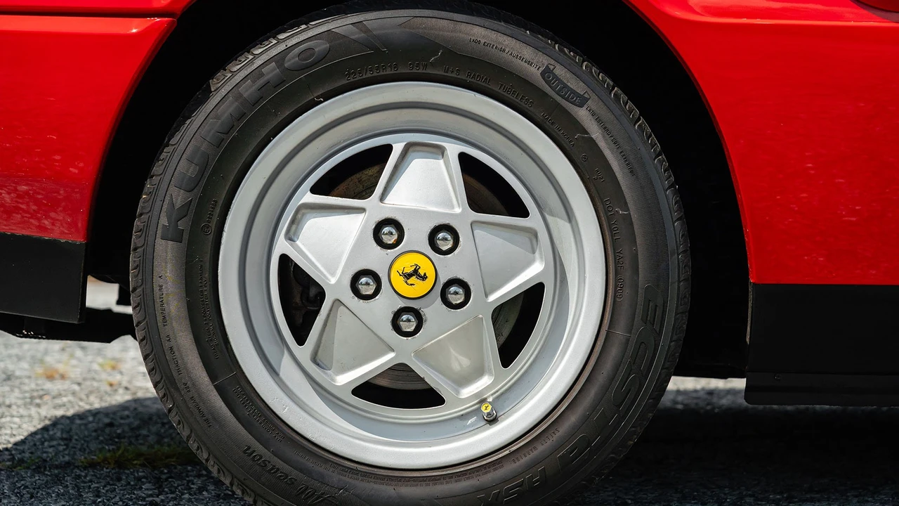 1986 Ferrari Mondial 3.2 - Image 31 of 31