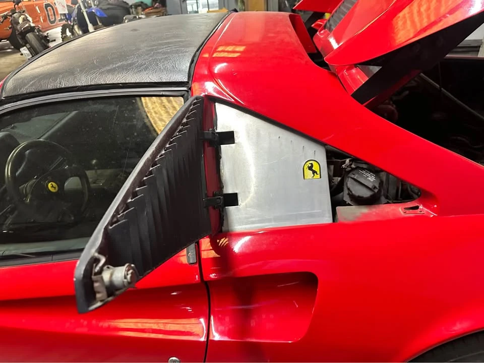 1986 Ferrari 308 GTS QV - Image 9 of 19