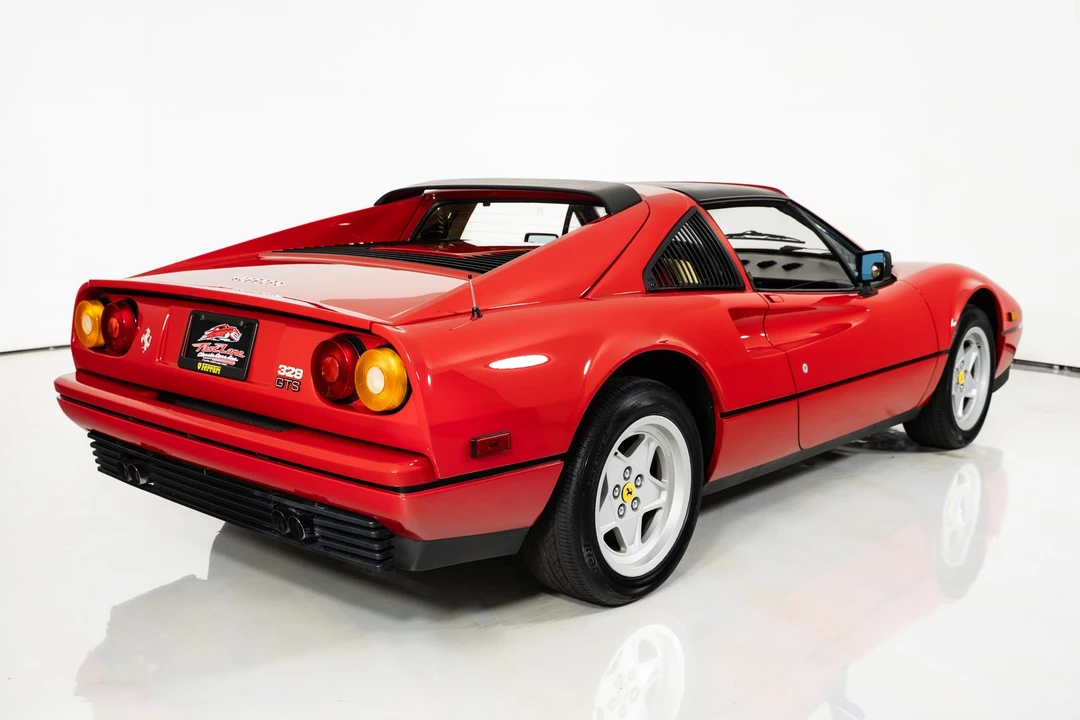 1986 Ferrari 328 - Image 6 of 13