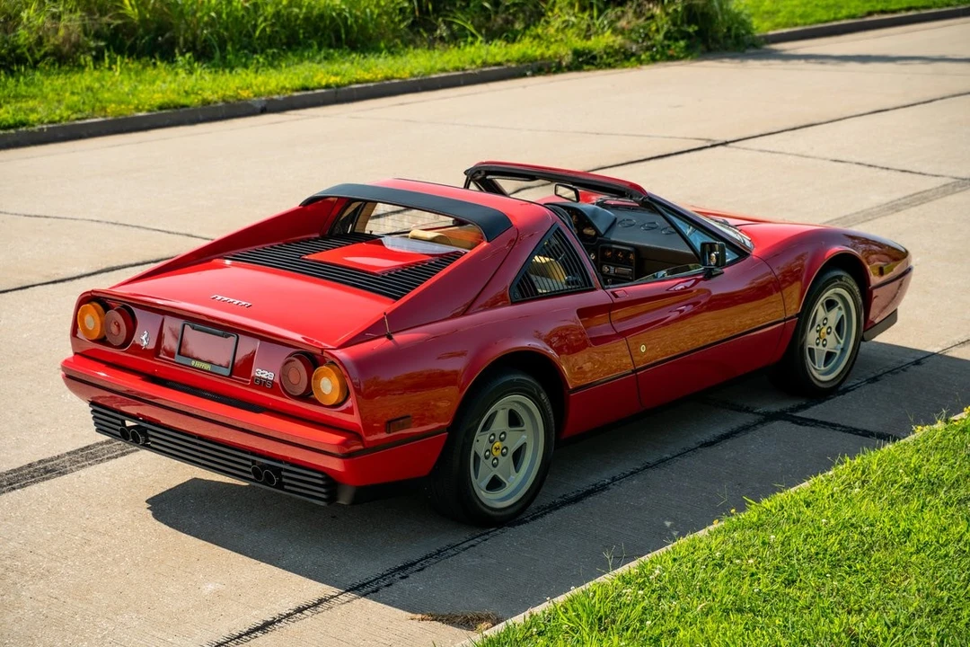 1986 Ferrari 328 - Image 23 of 26