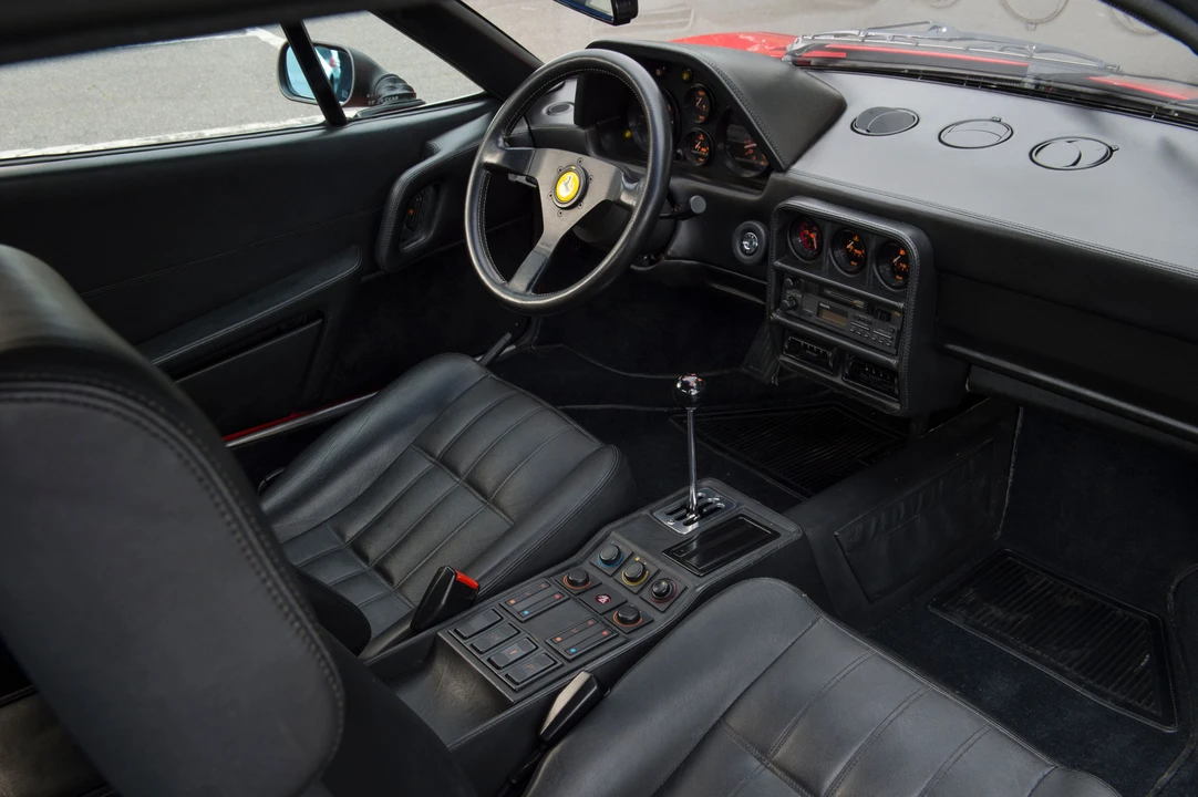 1986 Ferrari 328 GTB - Image 11 of 26