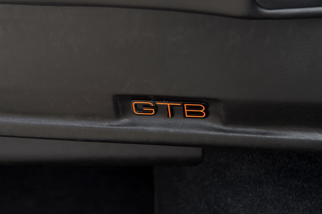 1986 Ferrari 328 GTB - Image 10 of 26