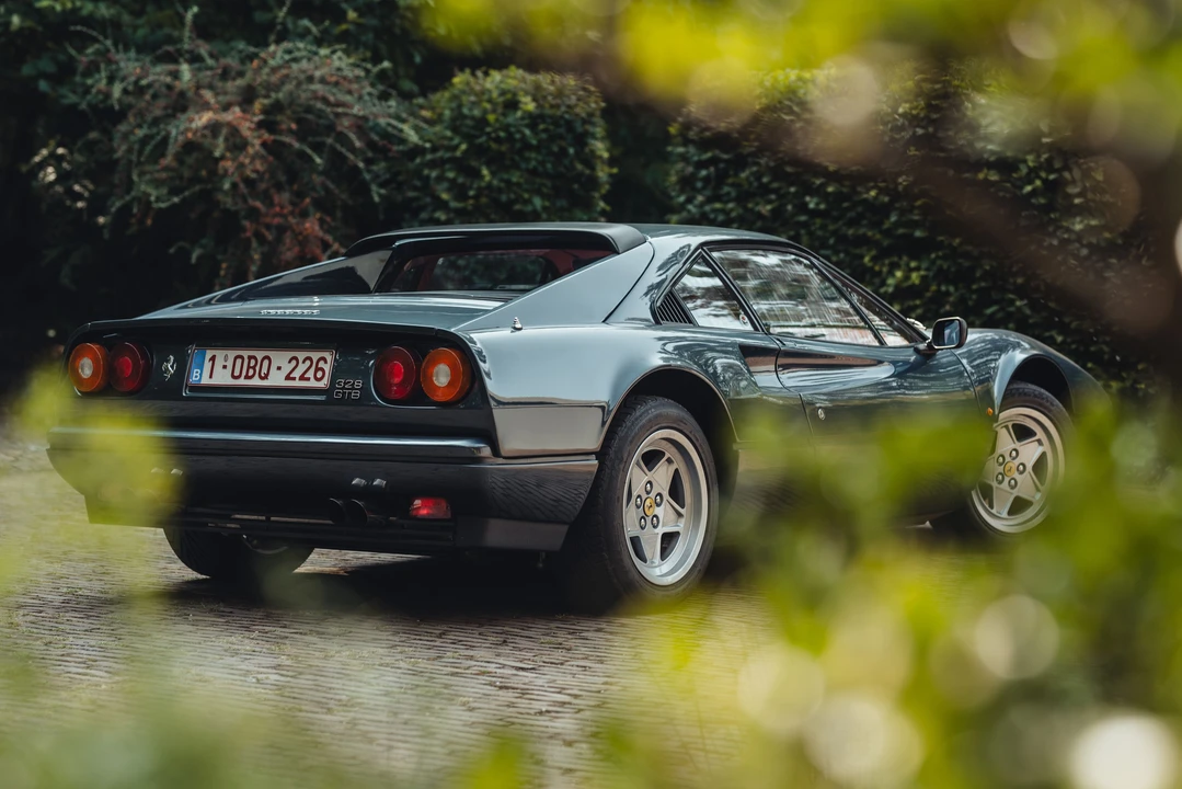 1986 Ferrari 328 GTB - Image 8 of 31