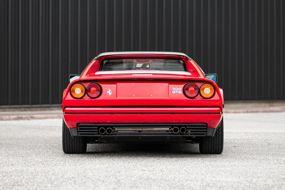 1986 Ferrari 328 GTB - Image 7 of 31