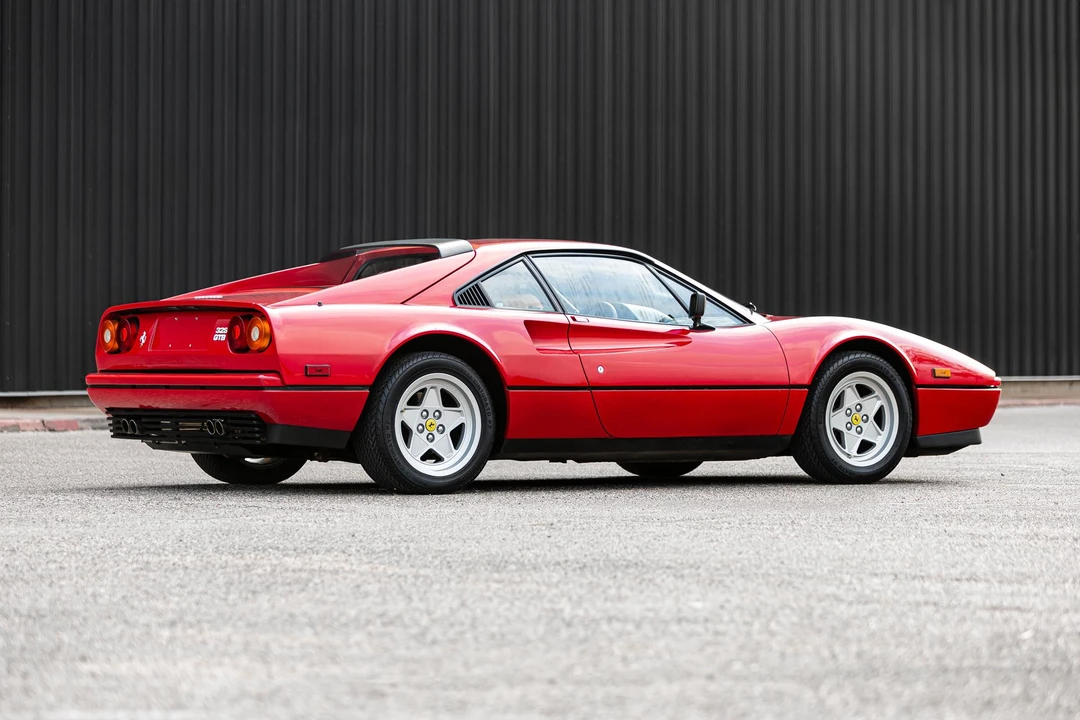 1986 Ferrari 328 GTB - Image 8 of 31