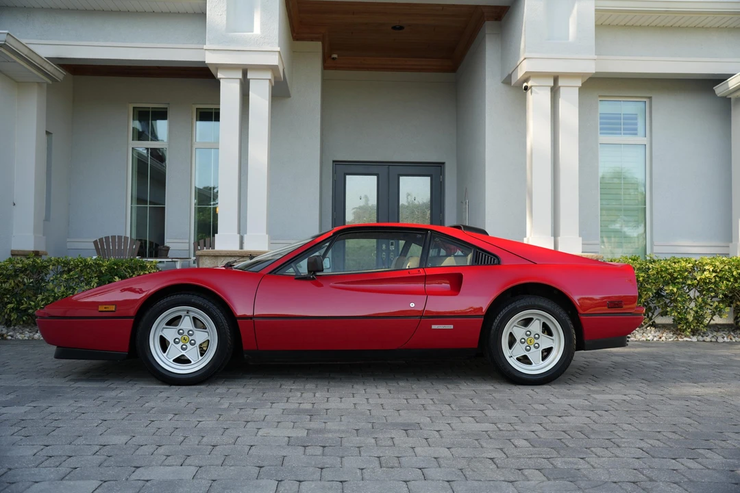 1986 Ferrari 328 GTB - Image 15 of 31