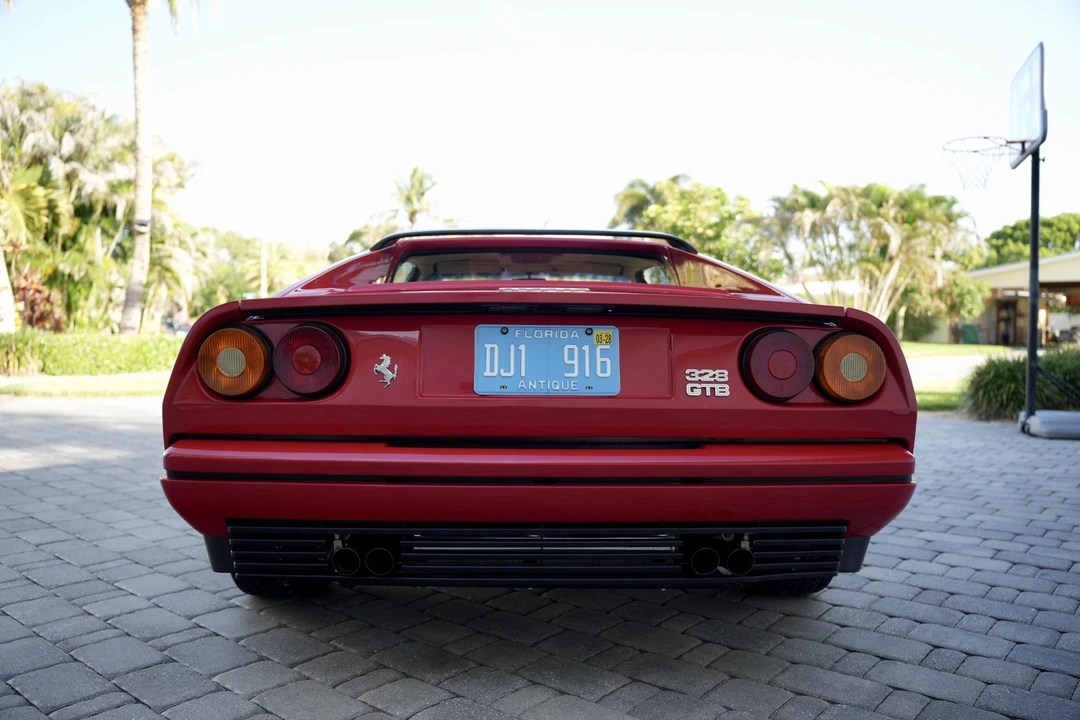 1986 Ferrari 328 GTB - Image 29 of 31