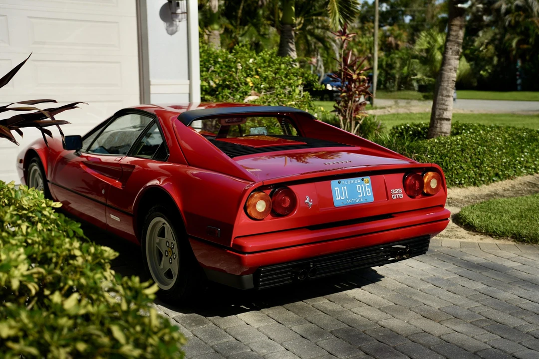 1986 Ferrari 328 GTB - Image 21 of 31