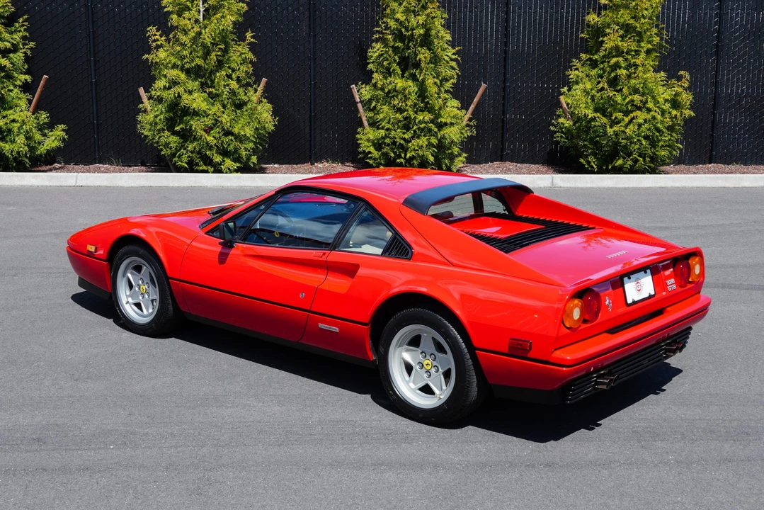 1986 Ferrari 328 GTB - Image 11 of 31
