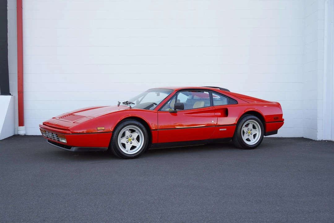 1986 Ferrari 328 GTB - Image 2 of 31