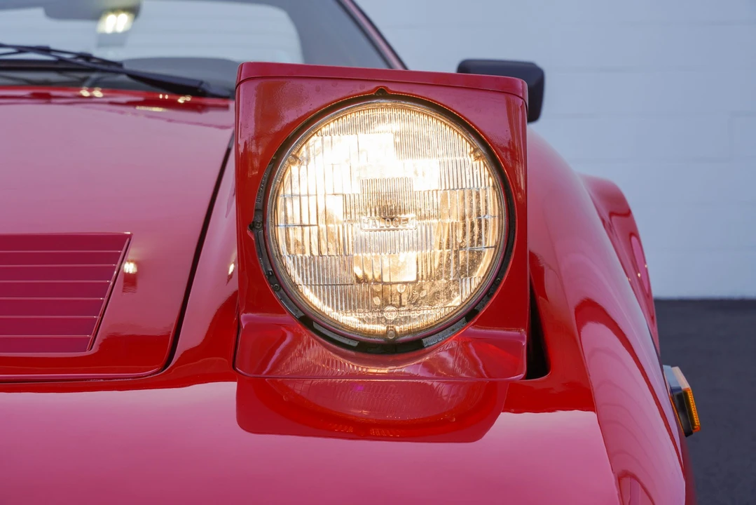 1986 Ferrari 328 GTB - Image 20 of 31