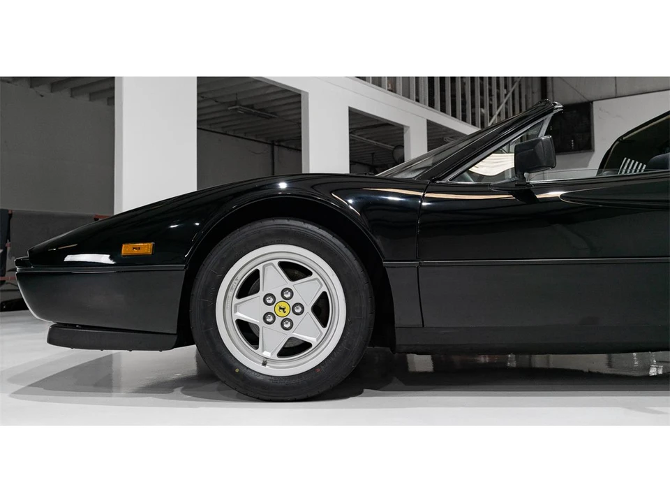 1986 Ferrari 328 GTS - Image 12 of 31