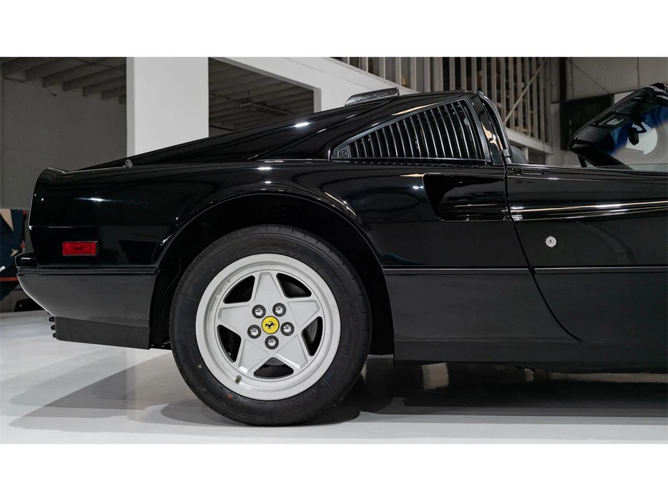 1986 Ferrari 328 GTS - Image 17 of 31