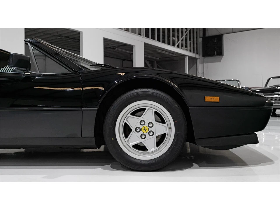 1986 Ferrari 328 GTS - Image 18 of 31