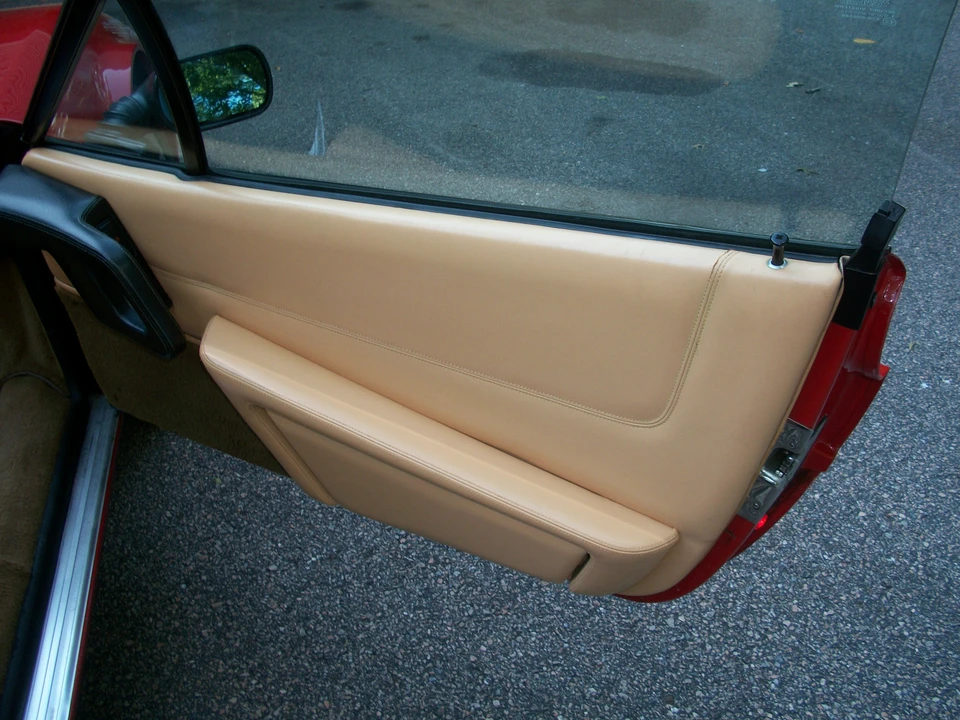 1986 Ferrari 328 GTS - Image 7 of 24