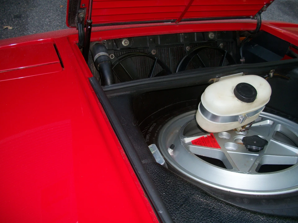 1986 Ferrari 328 GTS - Image 13 of 24
