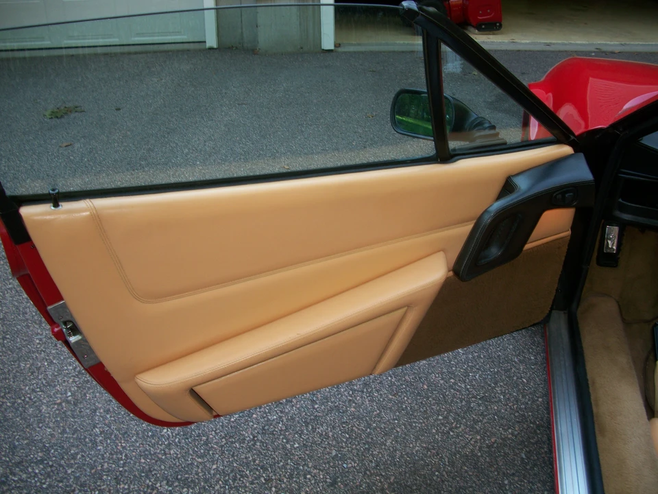 1986 Ferrari 328 GTS - Image 8 of 24