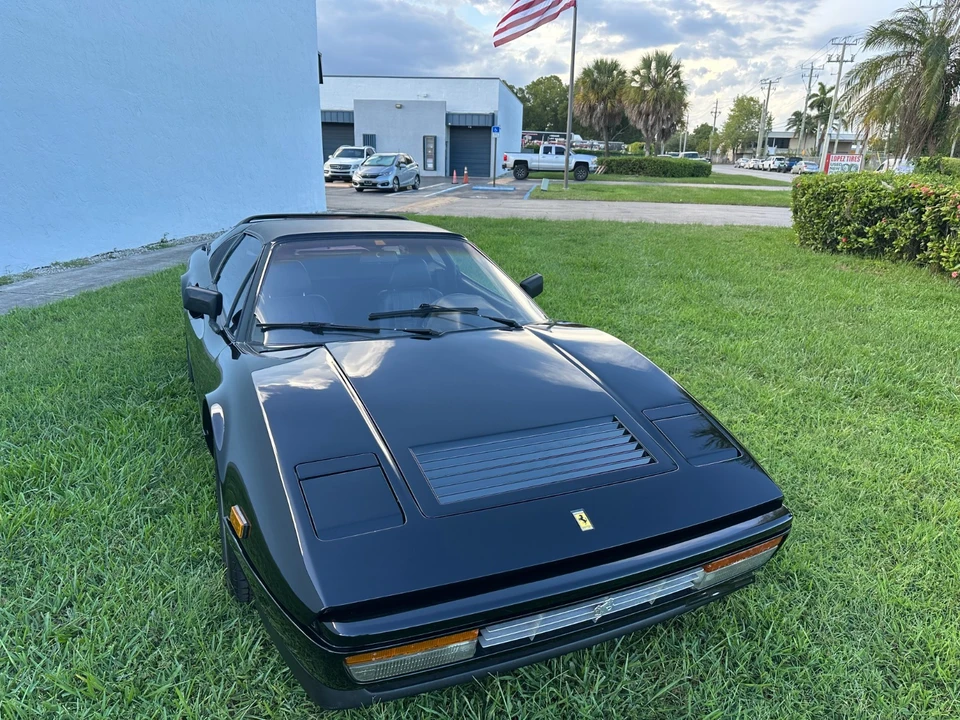 1986 Ferrari 328 GTS - Image 5 of 31