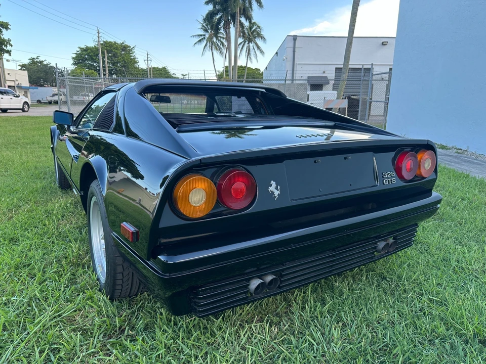 1986 Ferrari 328 GTS - Image 13 of 31