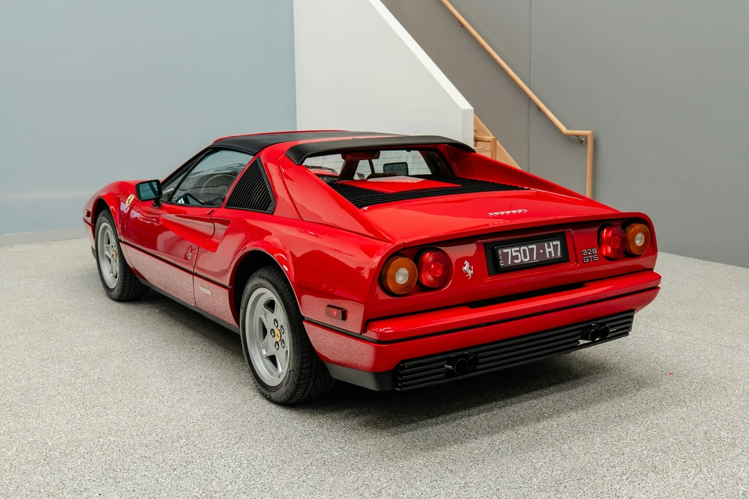 1986 Ferrari 328 GTS - Image 12 of 21